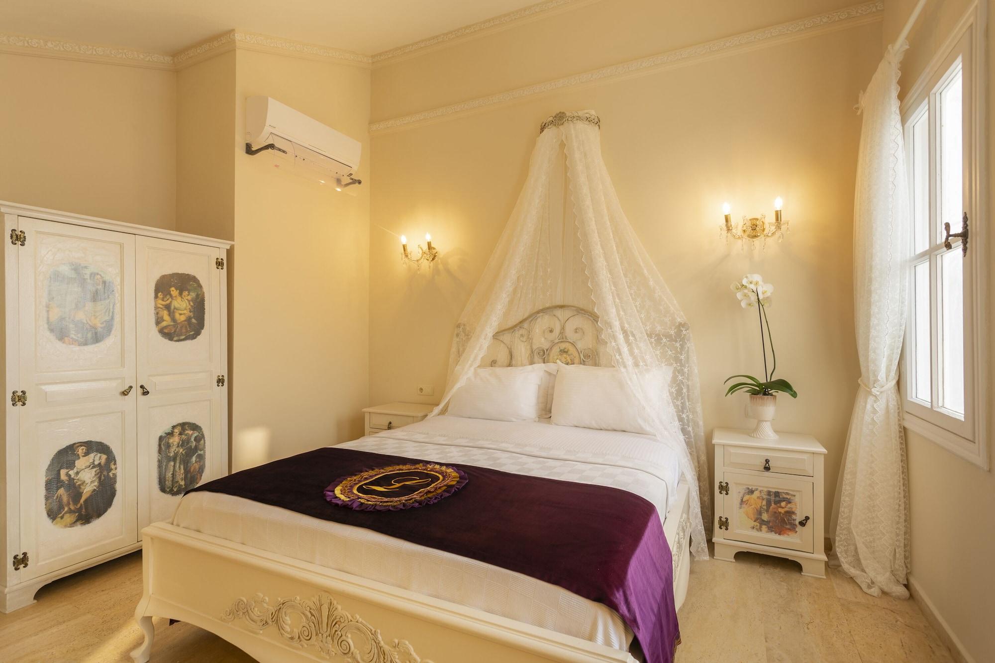 Lukka Exclusive - Adult Only +12 4*