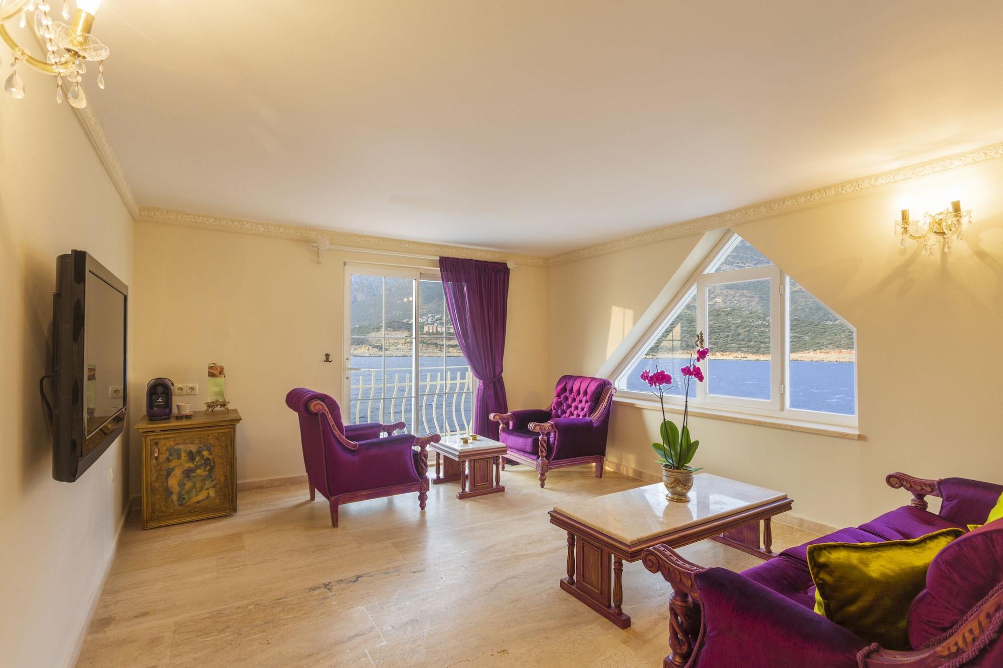 Lukka Exclusive - Adult Only +12 Kaş